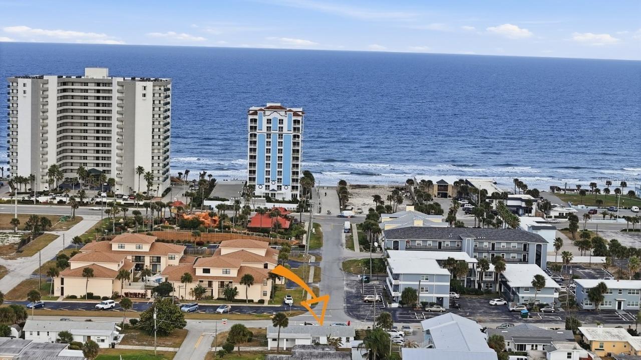 130 Boynton Blvd., Daytona Beach, FL 32118