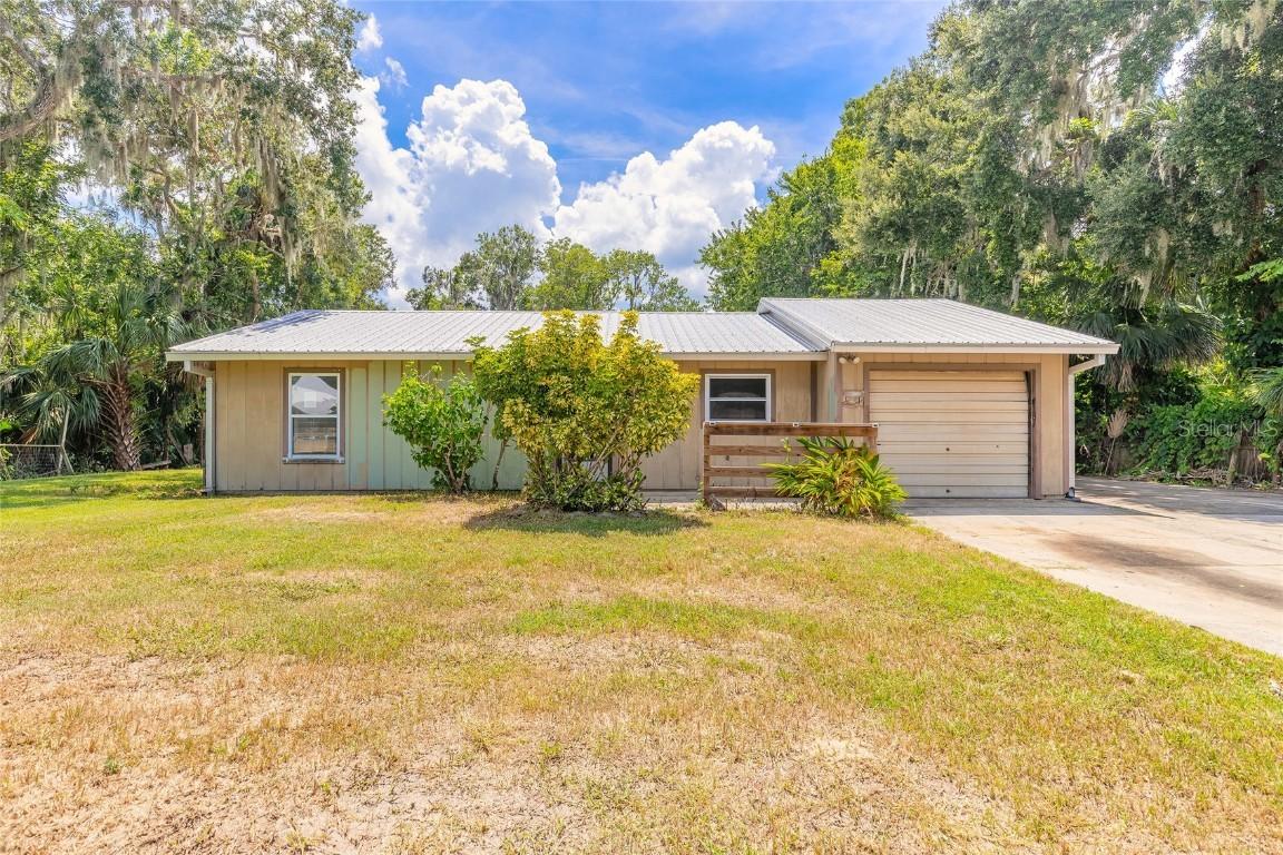 1338 James St., New Smyrna Beach, FL 32168