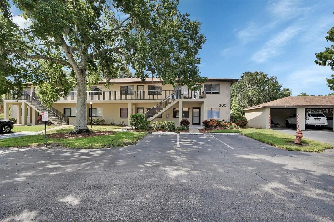 1601 Big Tree Rd. #307, South Daytona, FL 32119