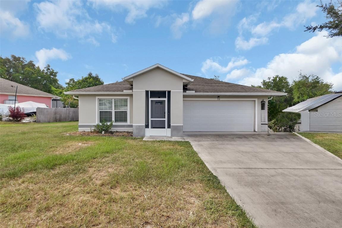 733 Armadillo Dr., Deltona, FL 32725