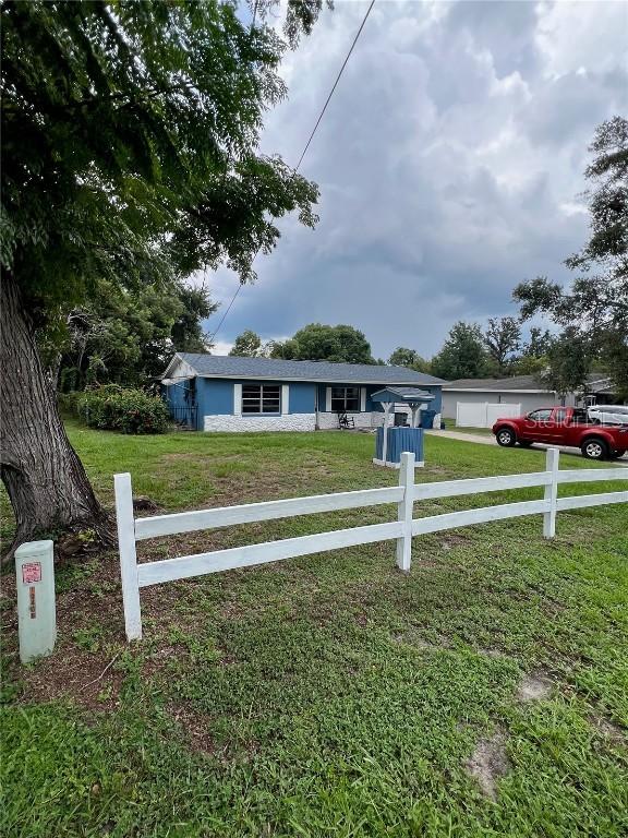 205 E Holly Dr., Orange City, FL 32763