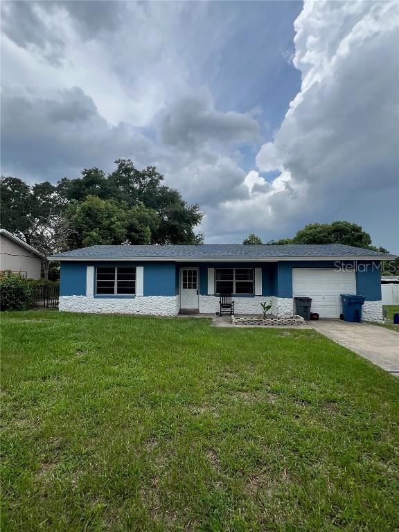 205 E Holly Dr., Orange City, FL 32763
