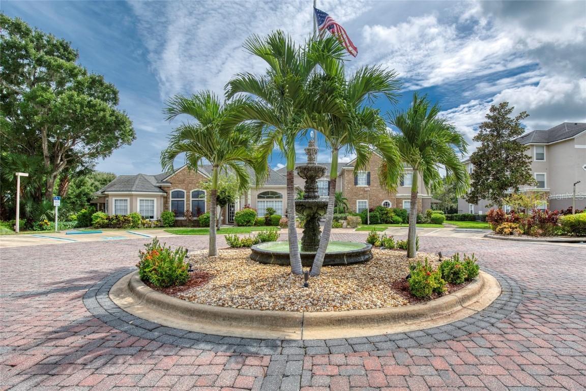 940 Village Tr. #2-207, Port Orange, FL 32127