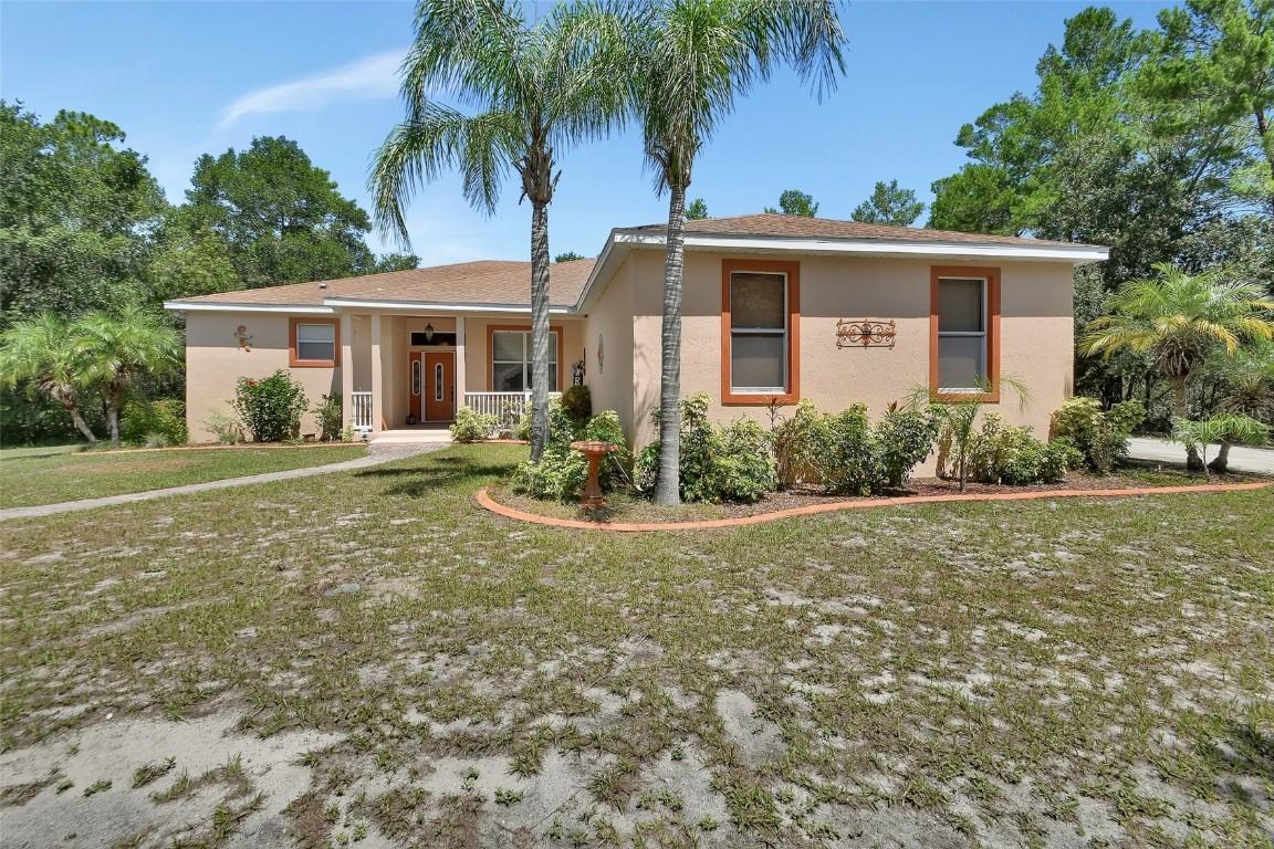 710 Breezy Oak Ct., Deland, FL 32724