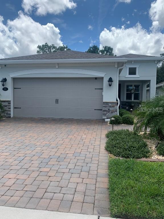 233 Old Moss Cir., Deland, FL 32724