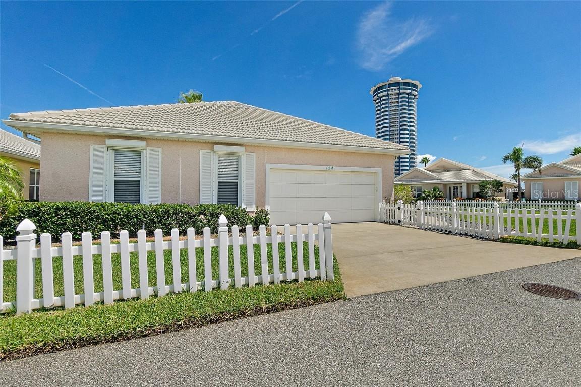 154 Key Colony Ct., Daytona Beach Shores, FL 32118