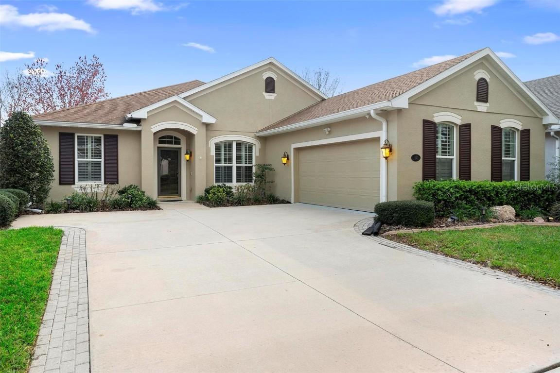 1115 Heron Point Way, Deland, FL 32724