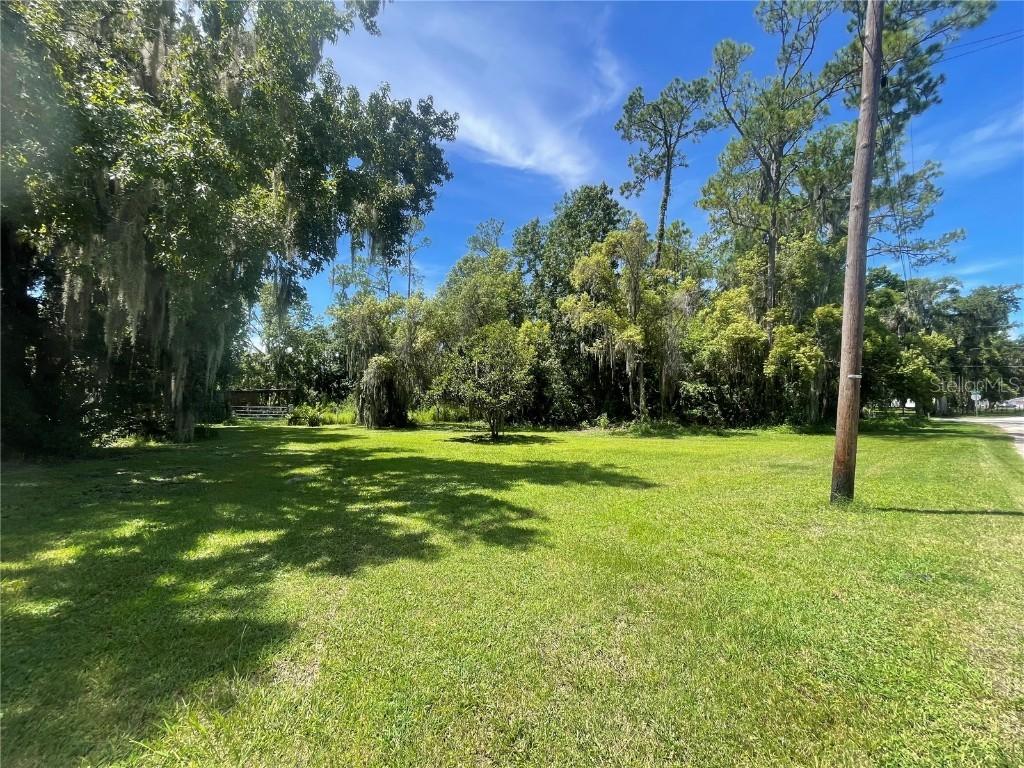 4th St., Osteen, FL 32764
