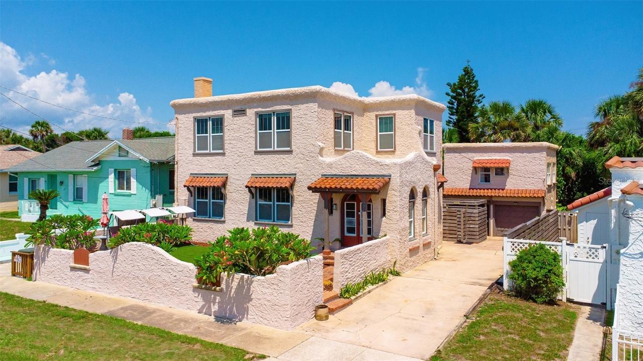 529 Hillside Ave., Daytona Beach, FL 32118