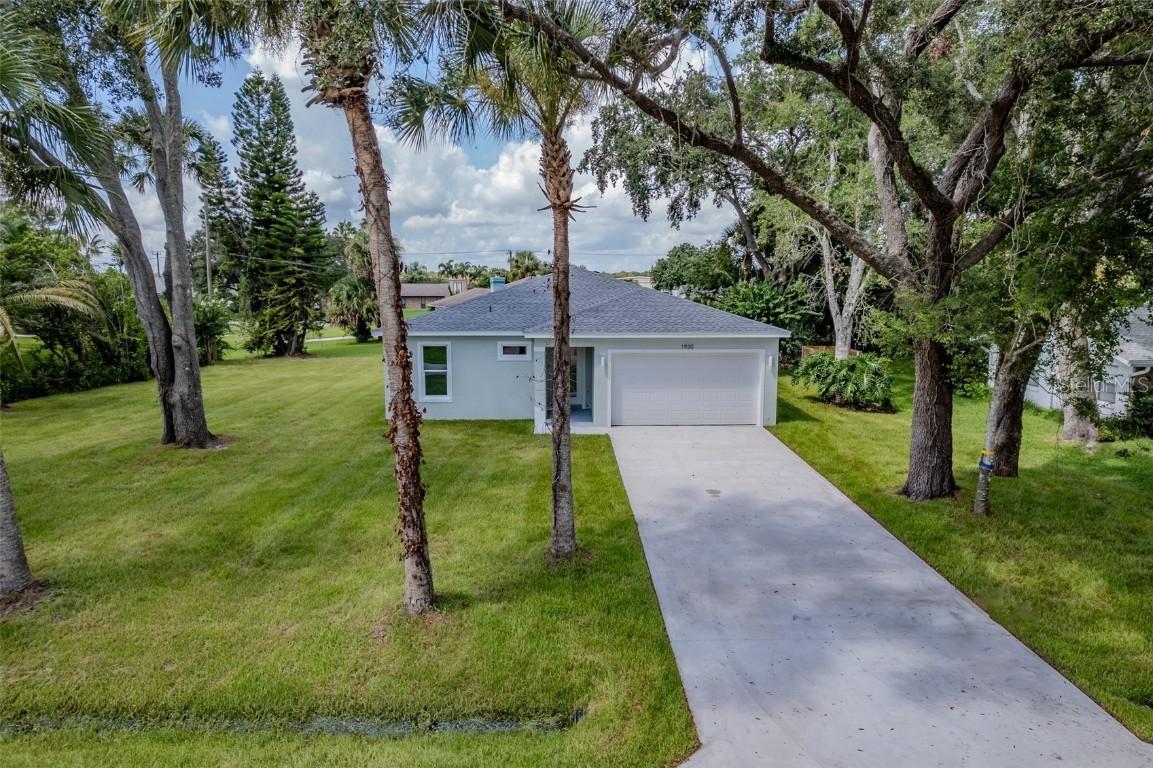 1930 Victory Palm Dr., Edgewater, FL 32141
