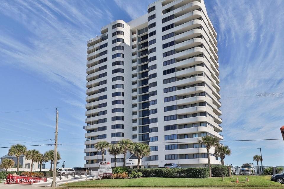 1420 N Atlantic Ave. #304, Daytona Beach, FL 32118