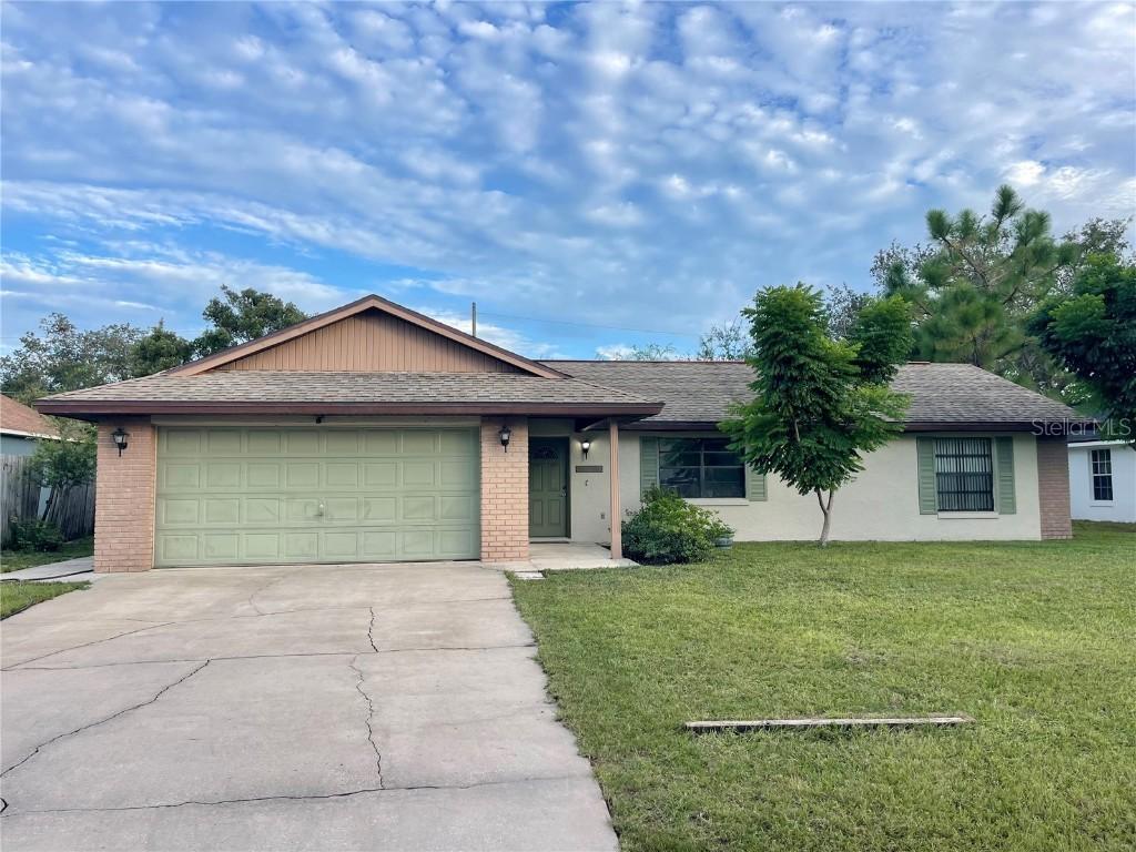 1814 Corolla Ct., Deltona, FL 32738