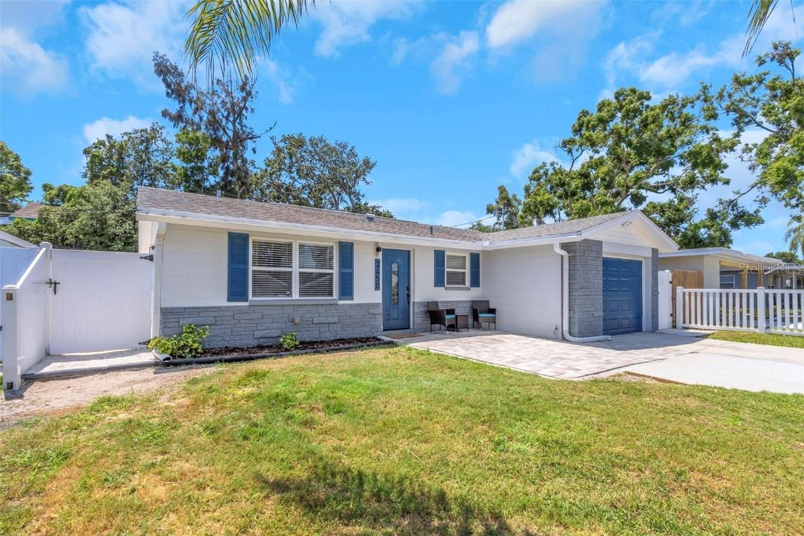 3450 Beechwood Ter., Pinellas Park, FL 33781