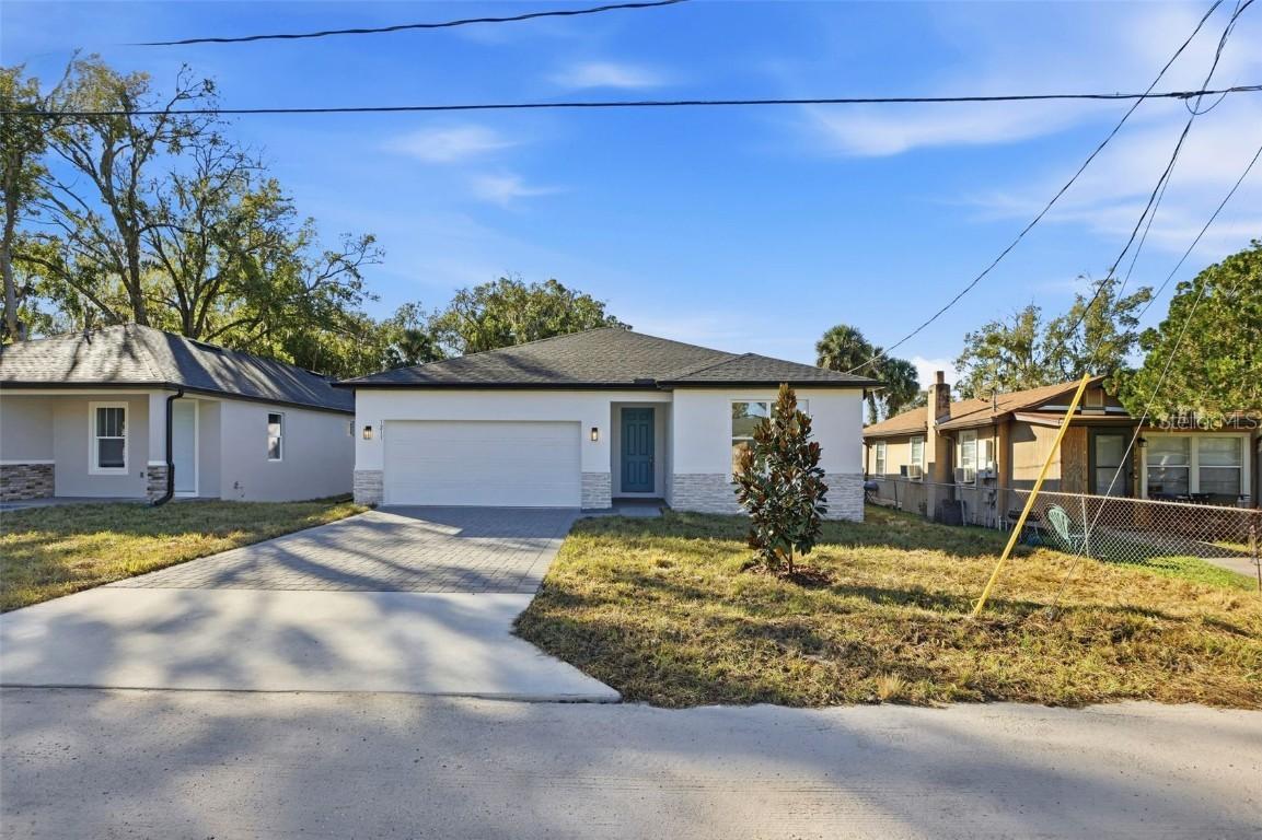 1211 W 15th St., Sanford, FL 32771