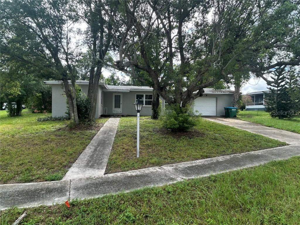 1109 W Page Dr., Deltona, FL 32725