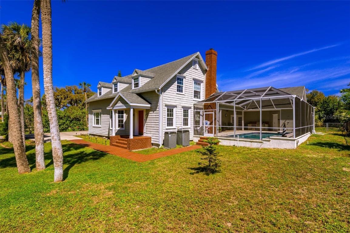 307 John Anderson Dr., Ormond Beach, FL 32176
