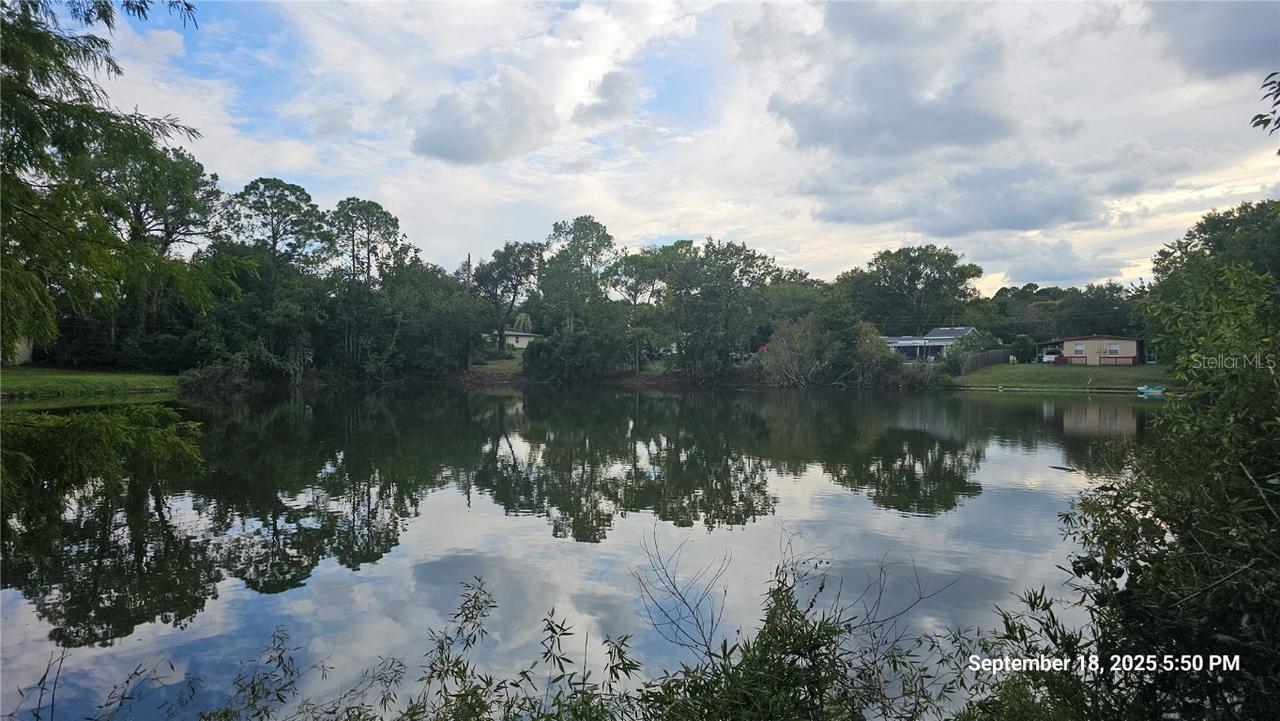 691 Piedmont Dr., Deltona, FL 32725