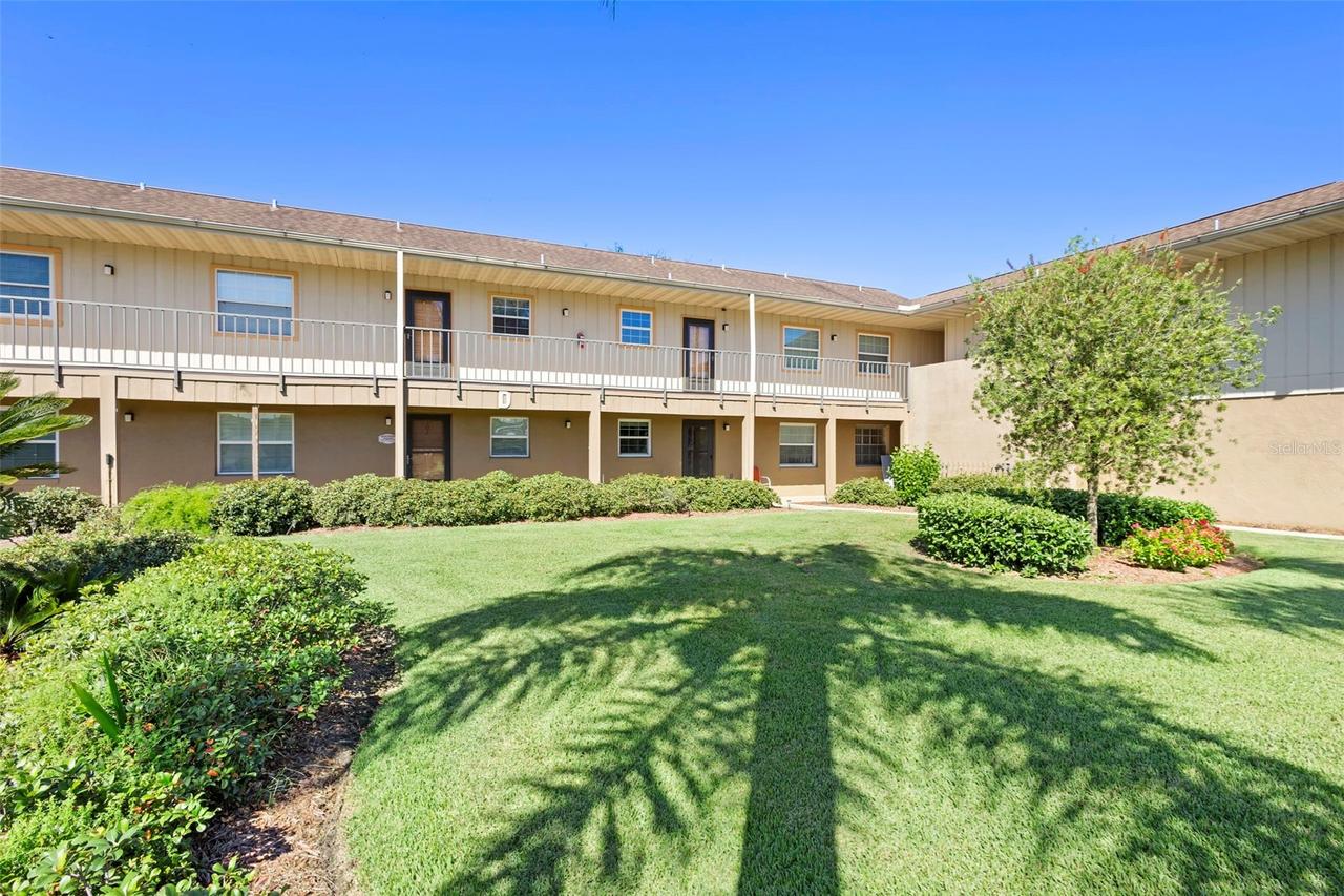 1640 Juno Tr. #202D, Astor, FL 32102