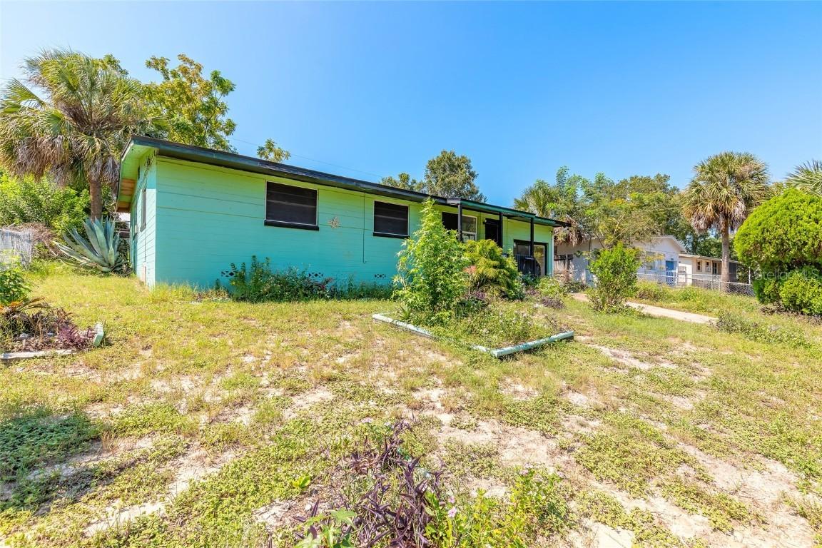 1026 Imperial Dr., Daytona Beach, FL 32117