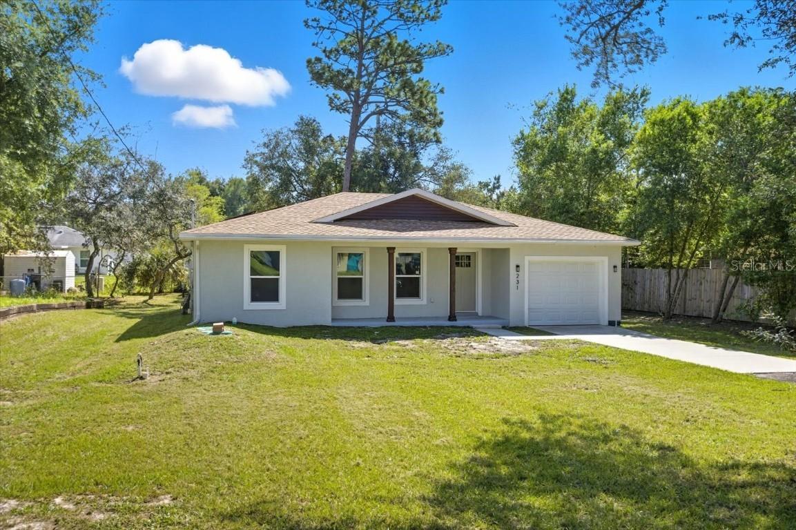 231 Chestnut Ave., Orange City, FL 32763