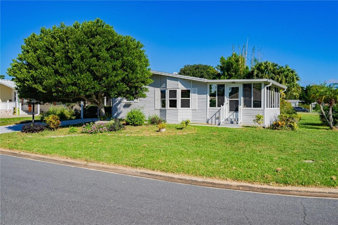 701 Helmsman Ln., Edgewater, FL 32141