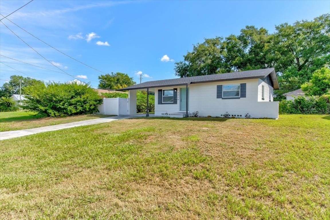 2210 SE 1st St., Orange City, FL 32763
