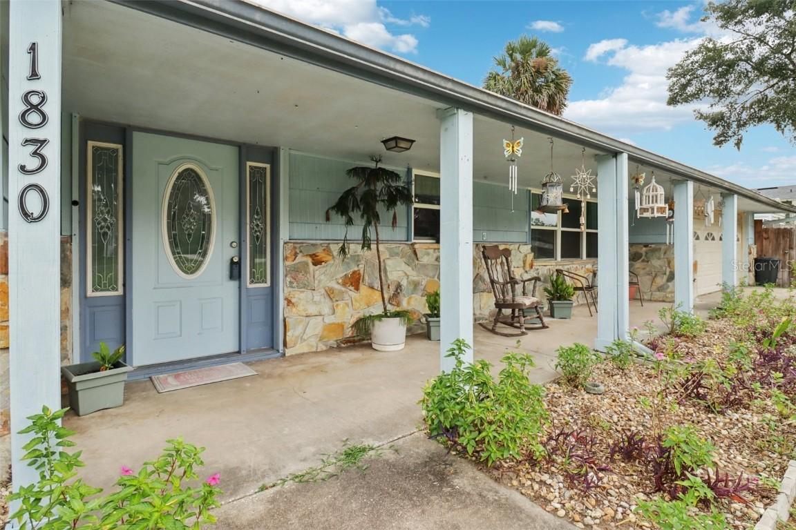 1830 Saint Charles Ter., Deland, FL 32720