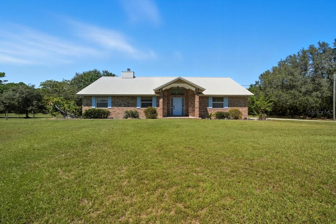 600 Tabatha Dr., Osteen, FL 32764