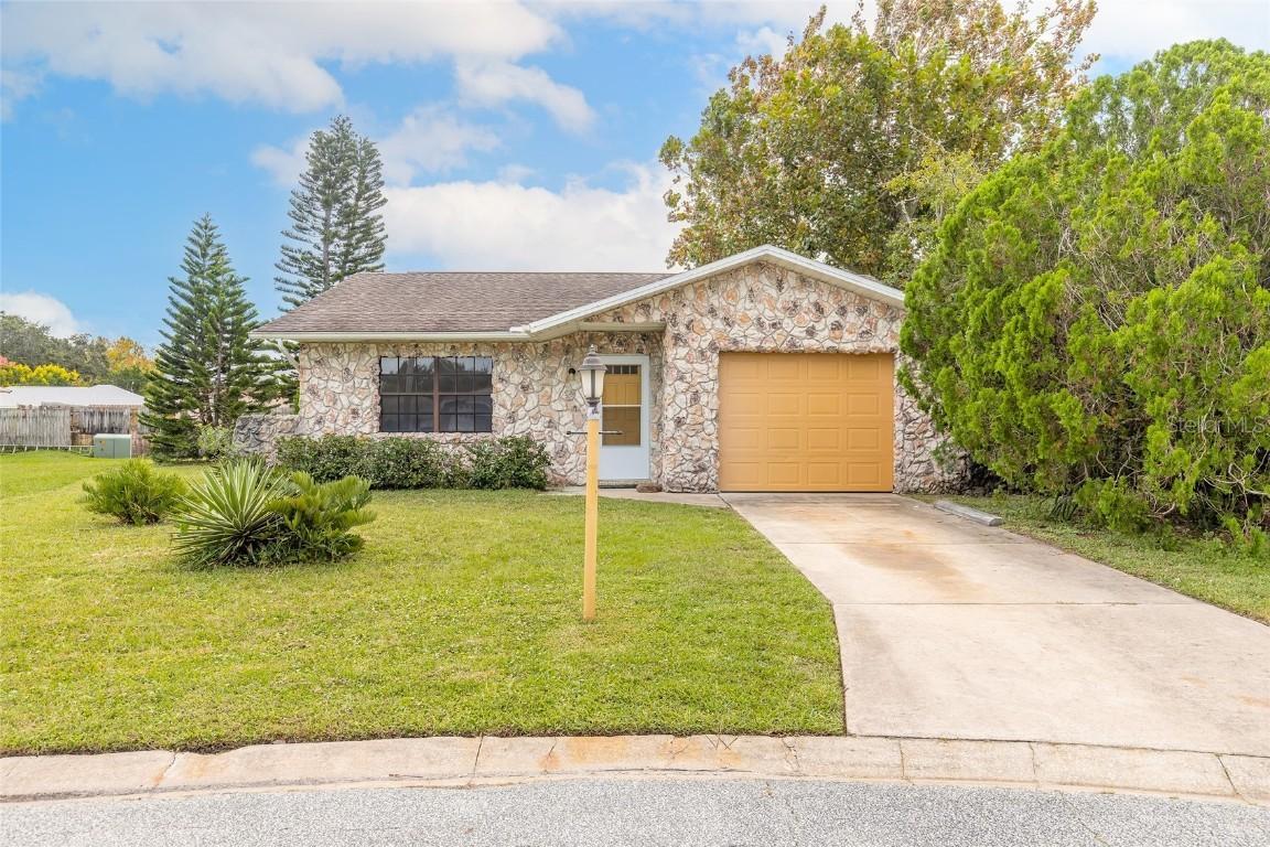 1316 Point Ct., Port Orange, FL 32127