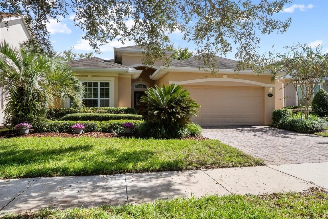 1381 Hazeldene Manor, Deland, FL 32724