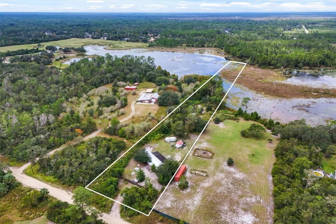 42901 Jewell Dr., Deland, FL 32720