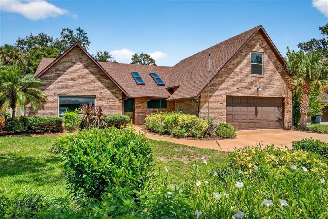 16 Fox Hollow Dr., Ormond Beach, FL 32174
