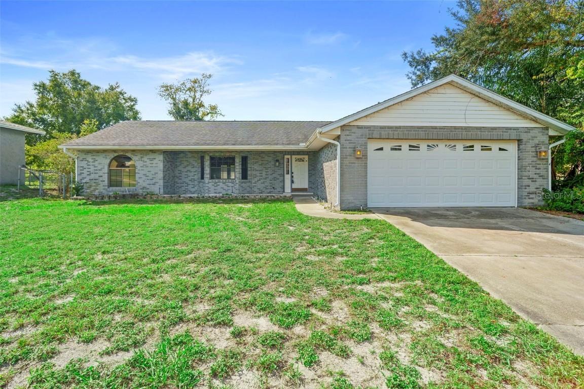 1984 Paris Ave., Deltona, FL 32725