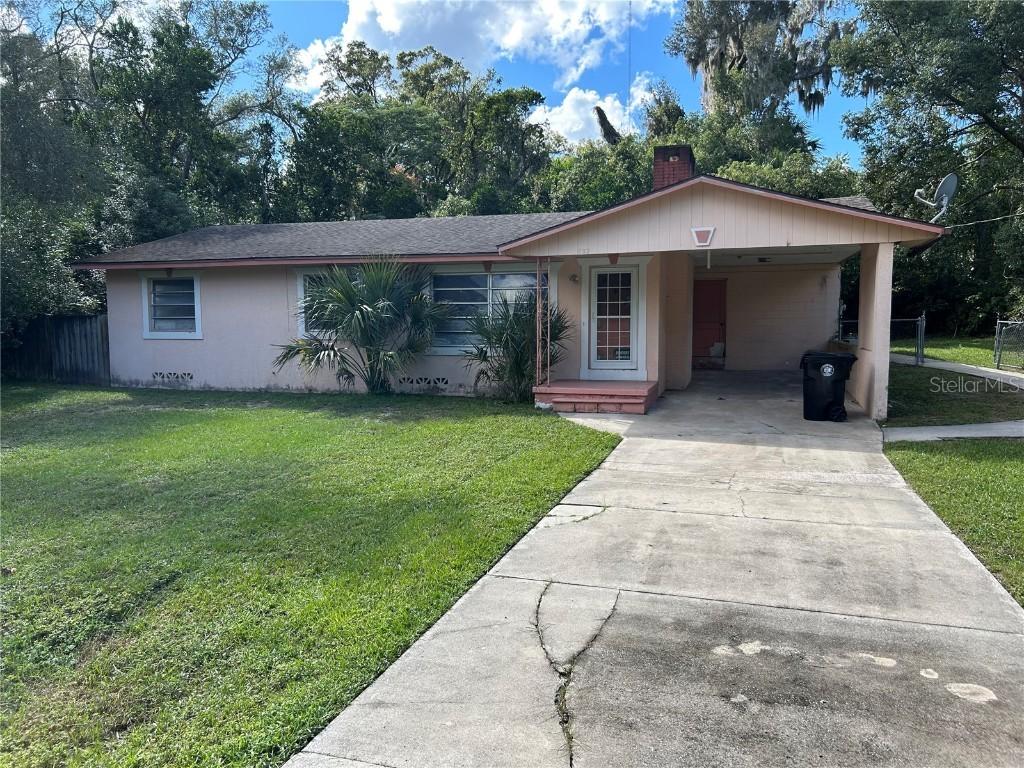 889 S Carpenter Ave., Orange City, FL 32763