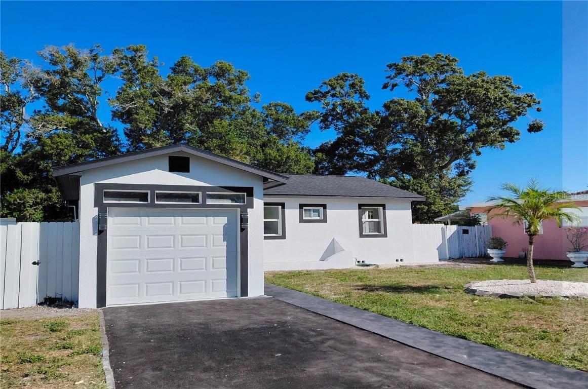 3135 33rd Ave., St Petersburg, FL 33713