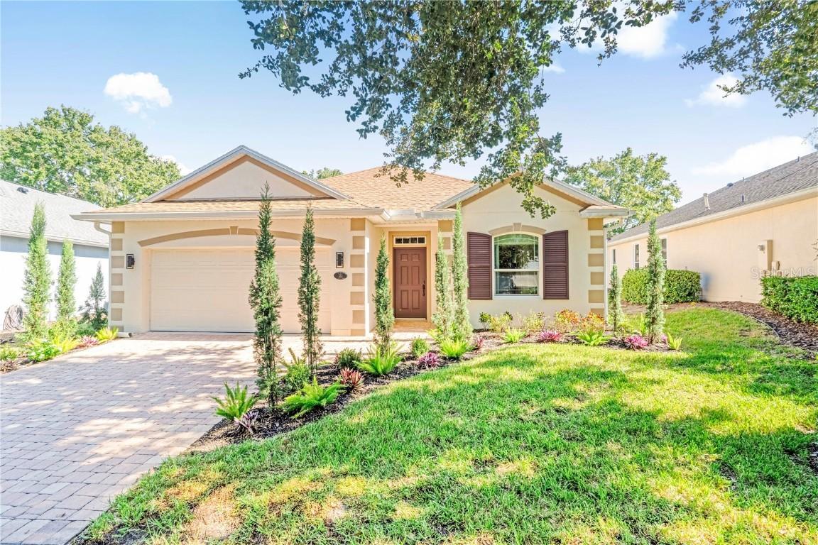 123 Avenham Dr., Deland, FL 32724
