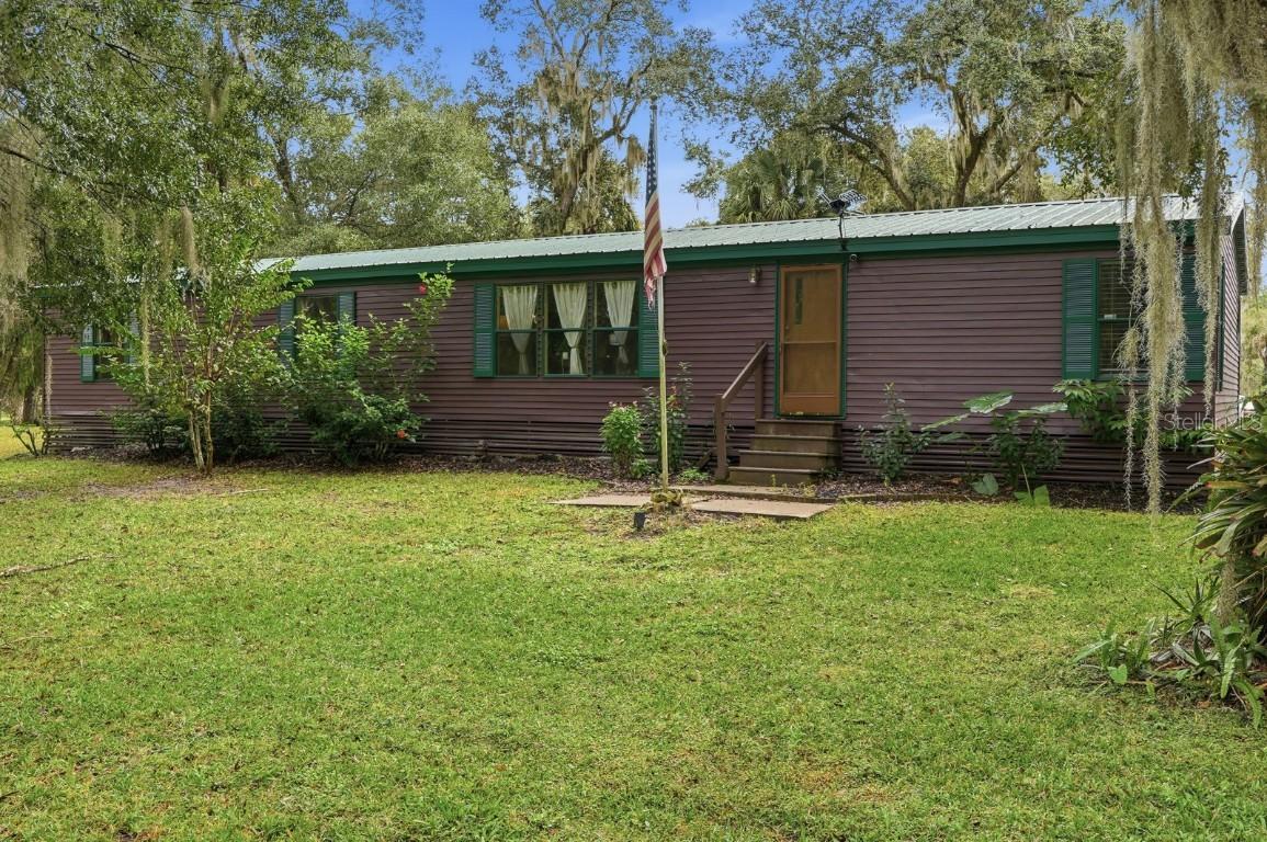 415 Gobblers Lodge Rd., Osteen, FL 32764