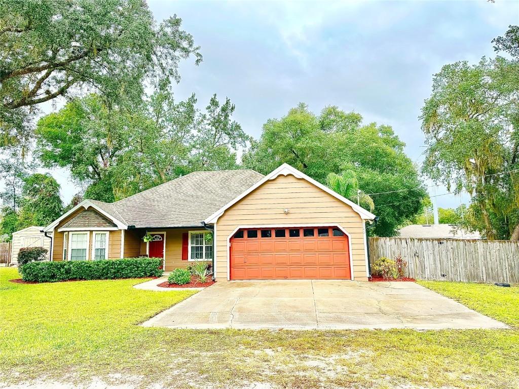 1545 12th St., Orange City, FL 32763