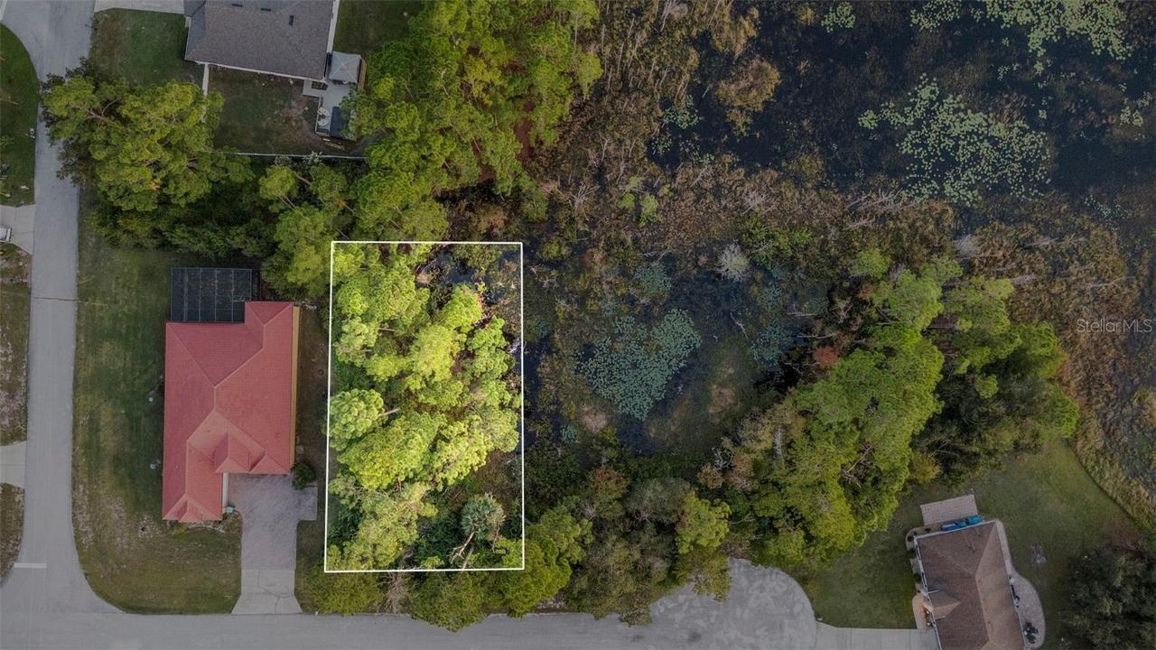 2715 Augustine Ct., Deltona, FL 32738