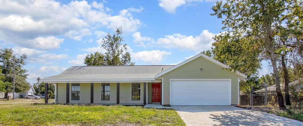 1809 E Chapel Dr., Deltona, FL 32725