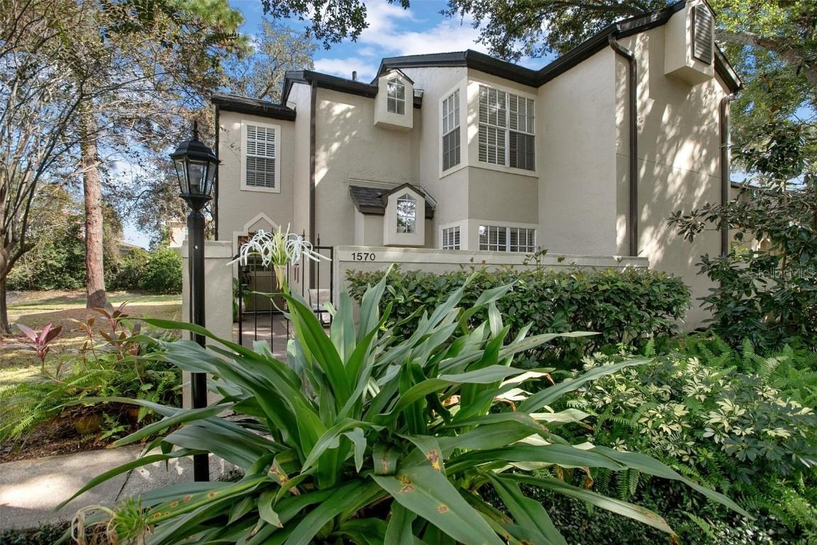 1570 Farrindon Cir., Lake Mary, FL 32746