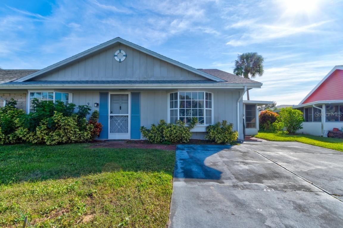 9 Par Dr., New Smyrna Beach, FL 32168