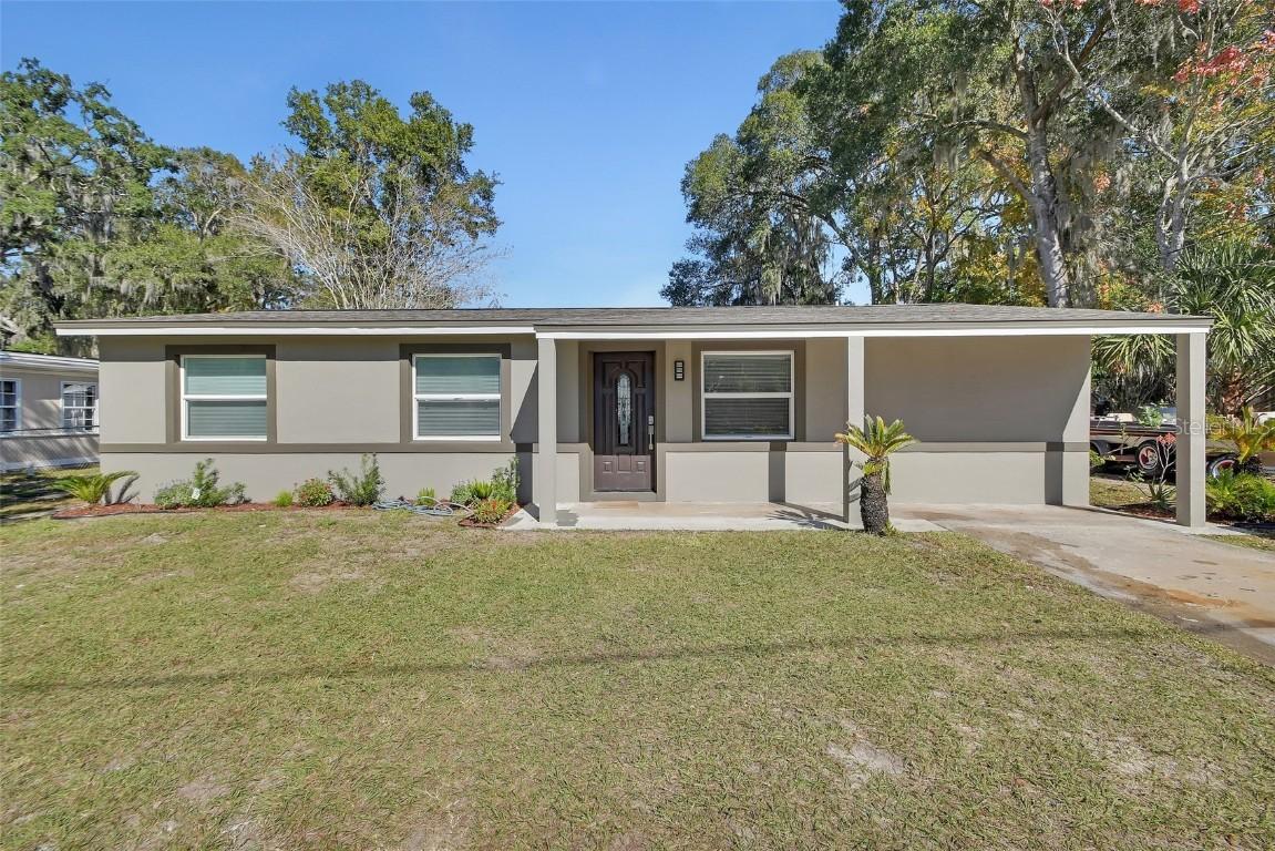 1015 E Howry Ave., Deland, FL 32724
