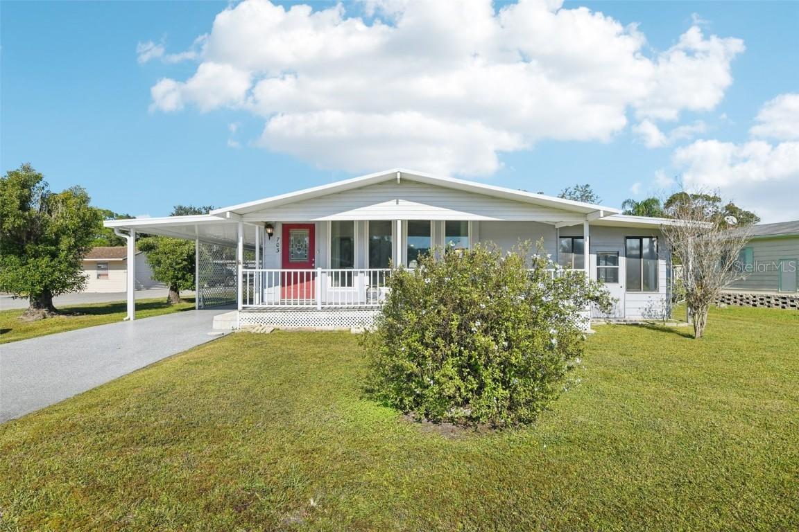 703 Whippoorwill Ln., Osteen, FL 32764