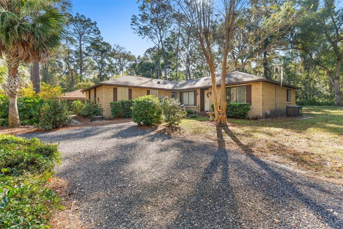 1470 Alden St., Deland, FL 32720