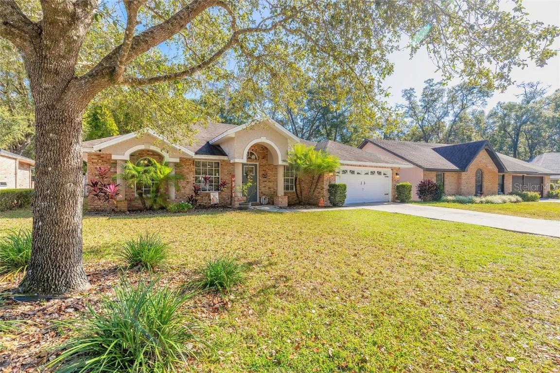 431 Secluded Oaks Tr., Deland, FL 32724