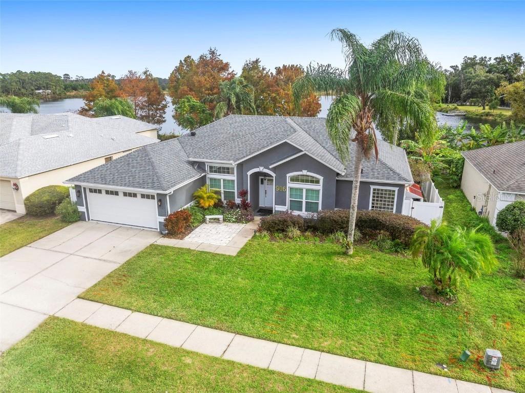 906 S Lake Lindley Dr., Deland, FL 32724