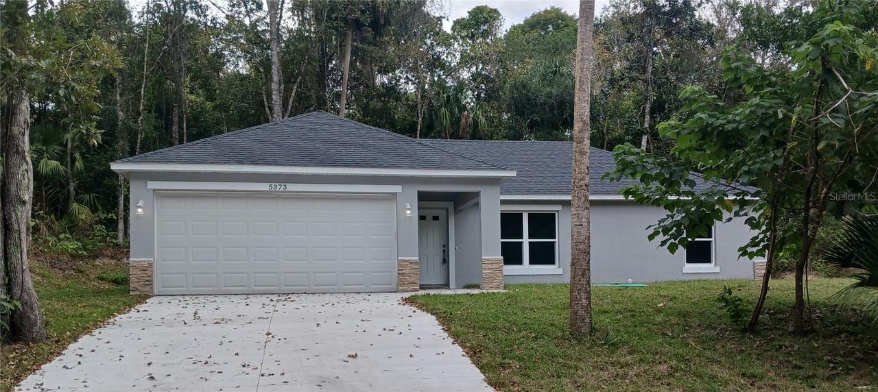 5373 Park Ave., De Leon Springs, FL 32130