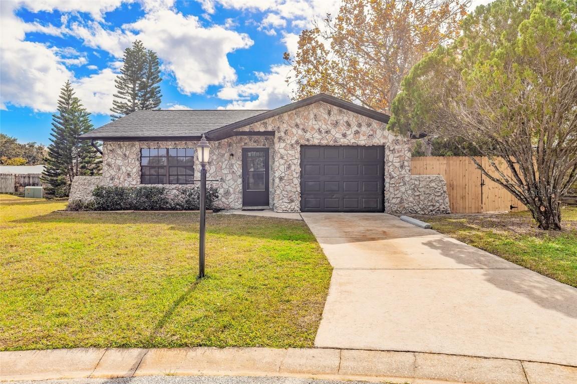 1316 Point Ct., Port Orange, FL 32127