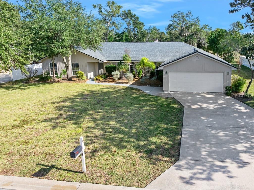 19 Oakmont Cir., Ormond Beach, FL 32174